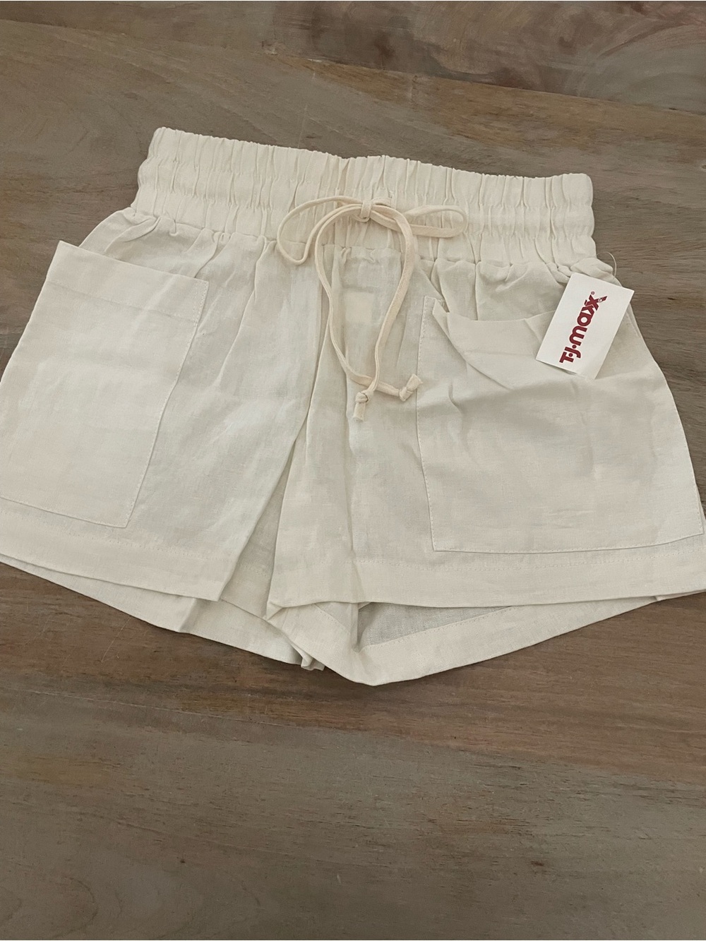 Cream Drawstring Linen-Blend Women’s Shorts